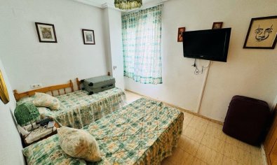 Bestaande bouw - Appartement -
Torrevieja - Pueblo/ PLAYA