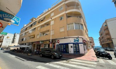 Bestaande bouw - Appartement -
Torrevieja - Pueblo/ PLAYA