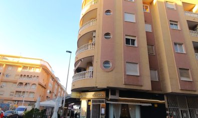 Bestaande bouw - Appartement -
Torrevieja - Parque de las Naciones