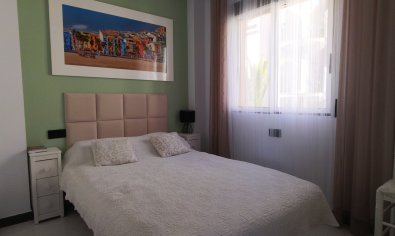 Reventa - Apartamento / piso -
Torrevieja - Torreblanca