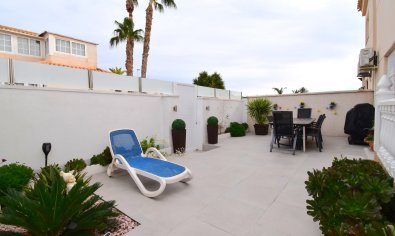 Bestaande bouw - Villa -
Orihuela Costa - Playa Flamenca