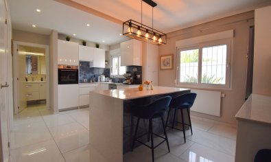 Bestaande bouw - Villa -
Orihuela Costa - Playa Flamenca