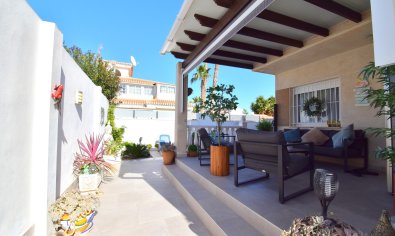 Bestaande bouw - Villa -
Orihuela Costa - Playa Flamenca