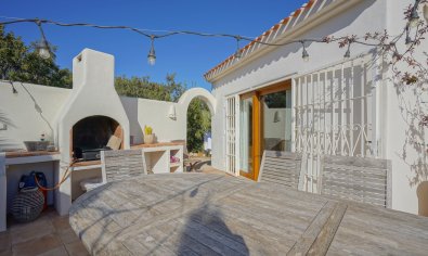 Reventa - Villa -
Jávea - La Granadella