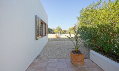 Reventa - Villa -
Jávea - La Granadella