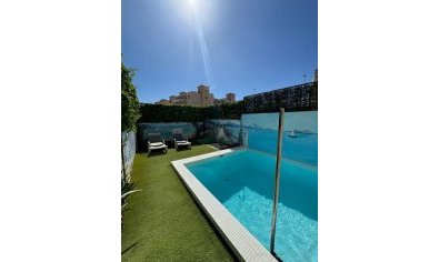 Reventa - Villa -
Orihuela Costa - Montezenia