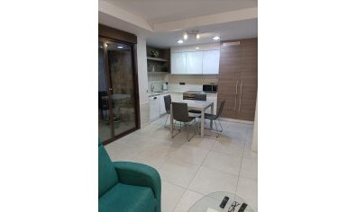 Reventa - Villa -
Orihuela Costa - Montezenia