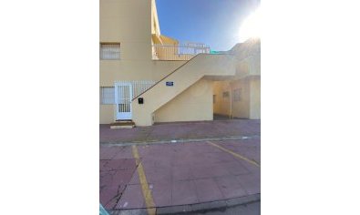 Reventa - Apartamento / piso -
Los Alcazares