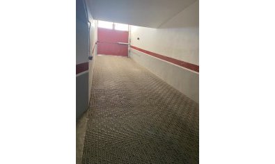 Reventa - Apartamento / piso -
Los Alcazares