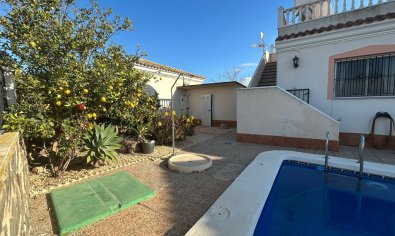 Reventa - Villa -
Los Alcazares - Santa Rosalia