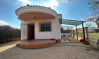 Reventa - Villa -
Los Alcazares - Santa Rosalia