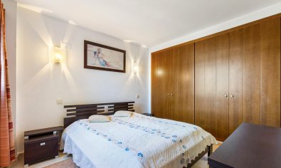 Reventa - Apartamento / piso -
Orihuela Costa - Punta Prima