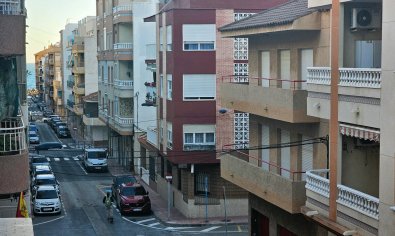 Reventa - Apartamento / piso -
Torrevieja - Playa del Cura