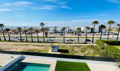 Bestaande bouw - Villa -
Torrevieja - Aguas Nuevas