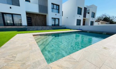 Bestaande bouw - Villa -
Torrevieja - Aguas Nuevas