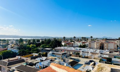 Reventa - Apartamento / piso -
Torrevieja - El Chaparral