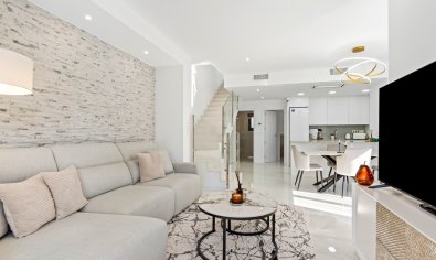 Reventa - Villa -
Orihuela - Vistabella