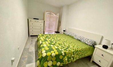 Reventa - Apartamento / piso -
Torrevieja - Playa Los Locos