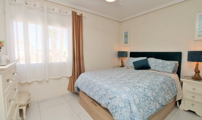 Reventa - Villa -
Orihuela Costa - Playa Flamenca