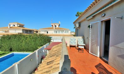 Reventa - Villa -
Orihuela Costa - Playa Flamenca