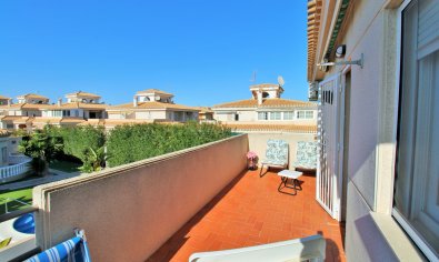 Reventa - Villa -
Orihuela Costa - Playa Flamenca