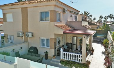 Reventa - Villa -
Orihuela Costa - Playa Flamenca