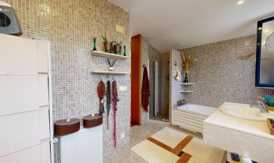 Resale - Villa -
San Juan de Alicante