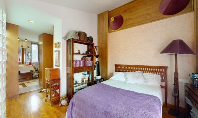 Resale - Villa -
San Juan de Alicante