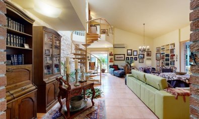 Resale - Villa -
San Juan de Alicante