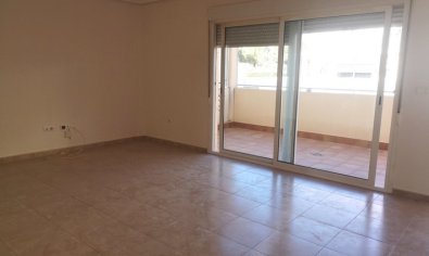 Reventa - Villa -
Los Montesinos - La Herrada