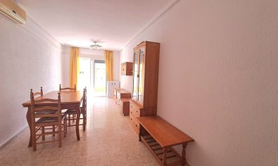 Bestaande bouw - Appartement -
Torrevieja - Center