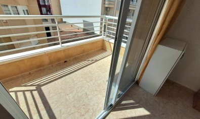 Bestaande bouw - Appartement -
Torrevieja - Center