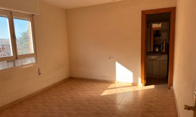 Bestaande bouw - Appartement -
Torrevieja - Punta Prima