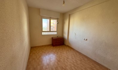 Bestaande bouw - Appartement -
Torrevieja - Punta Prima