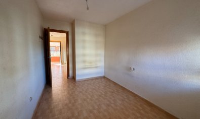 Bestaande bouw - Appartement -
Torrevieja - Punta Prima