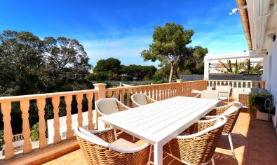 Reventa - Villa -
Orihuela Costa - Campoamor