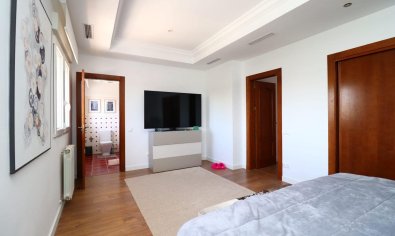 Reventa - Villa -
Orihuela Costa - Campoamor