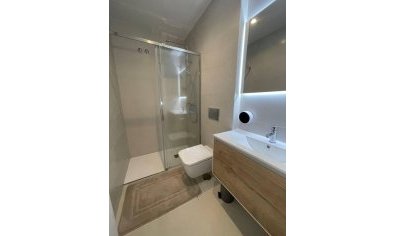 Bestaande bouw - Appartement -
Torrevieja - Center