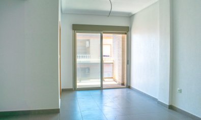 Resale - Apartment -
Guardamar del Segura - Center