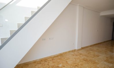 Bestaande bouw - Appartement -
Torrevieja - Playa del Cura