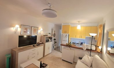 Reventa - Apartamento / piso -
Torrevieja - La Mata