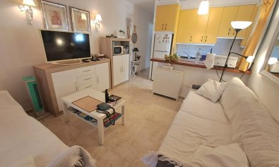 Reventa - Apartamento / piso -
Torrevieja - La Mata