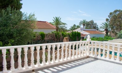 Bestaande bouw - Villa -
Orihuela Costa - Mil Palmeras