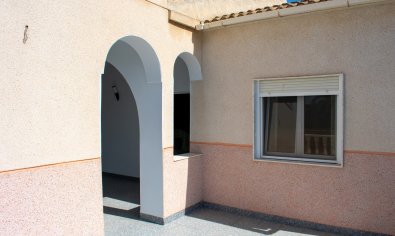 Bestaande bouw - Villa -
Orihuela Costa - Mil Palmeras