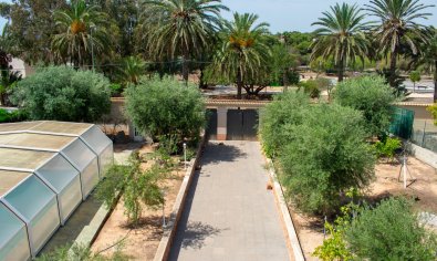 Bestaande bouw - Villa -
Orihuela Costa - Mil Palmeras