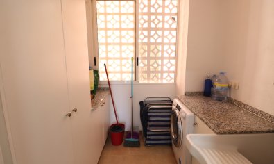 Bestaande bouw - Appartement -
Torrevieja - Playa del Cura