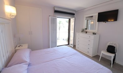 Bestaande bouw - Appartement -
Torrevieja - Playa del Cura