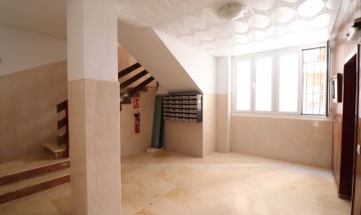 Bestaande bouw - Appartement -
Torrevieja - Playa del Cura