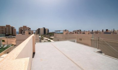 Bestaande bouw - Villa -
Orihuela Costa - Mil Palmeras