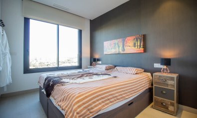 Reventa - Apartamento / piso -
Orihuela Costa - Las Colinas golf